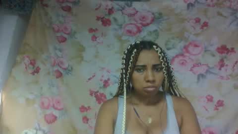 leatiana online show from April 26, 2026, 5:54 pm