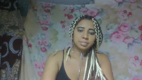leatiana online show from April 30, 2026, 10:14 pm