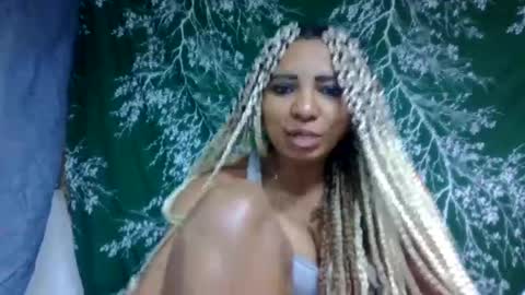Snapshot of leatianaa chatting on July 5, 2026, 5:42 pm leatianaa online show from July 5, 2026, 5:42 pm