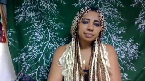 Snapshot of leatianaa chatting on July 10, 2026, 5:37 pm leatianaa online show from July 10, 2026, 5:37 pm