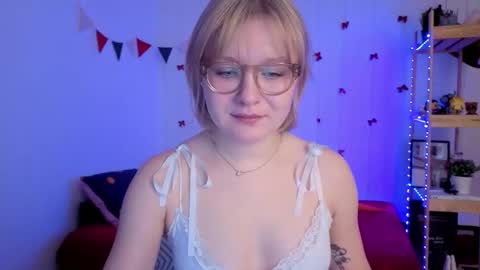 Ellie online show from February 9, 2026, 7:12 am