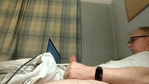 lechertachatte4444 online show from January 23, 2025, 11:26 pm