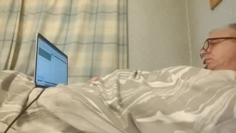 lechertachatte4444 online show from January 26, 2025, 11:50 pm