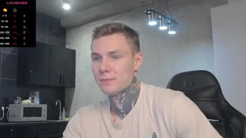 Snapshot of lechery_boy chatting on December 28, 2024, 10:03 am Lechery boy online show from December 28, 2024, 10:03 am