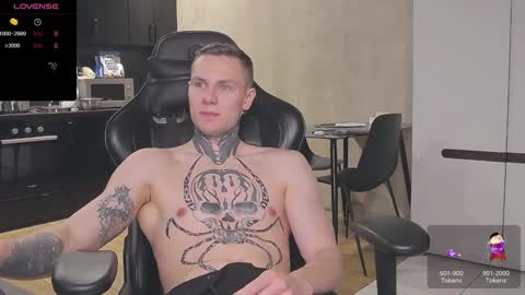 Snapshot of lechery_boy chatting on January 22, 2025, 2:03 pm Lechery boy online show from January 22, 2025, 2:03 pm