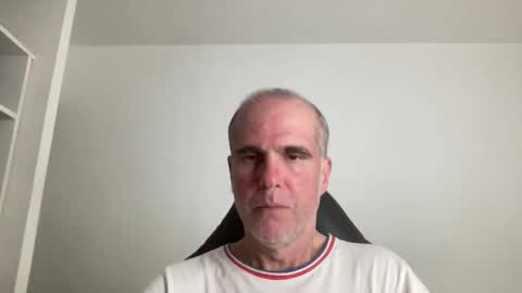 Snapshot of ledruideoliver chatting on October 16, 2025, 7:04 pm ledruideoliver online show from October 16, 2025, 7:04 pm