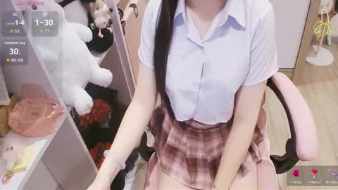 Snapshot of lee_cute18 chatting on June 2, 2026, 11:34 am Lee online show from June 2, 2026, 11:34 am