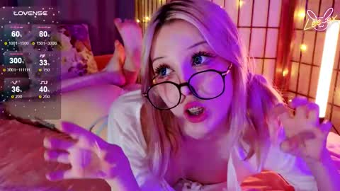 Snapshot of lee_ex chatting on October 19, 2025, 4:07 pm Lee ex online show from October 19, 2025, 4:07 pm