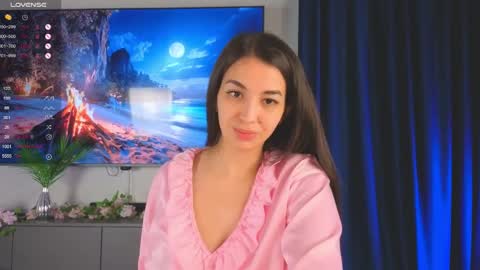 Snapshot of leeannepizzini chatting on June 5, 2026, 7:19 pm Jasmine online show from June 5, 2026, 7:19 pm