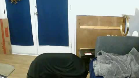 Snapshot of leeguy_hugedick chatting on May 30, 2026, 4:09 am Ebony DeafGuy online show from May 30, 2026, 4:09 am