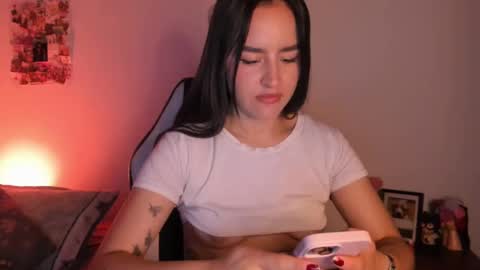 Snapshot of leejhonsonnn chatting on February 12, 2025, 12:27 am leejhonsonnn online show from February 12, 2025, 12:27 am