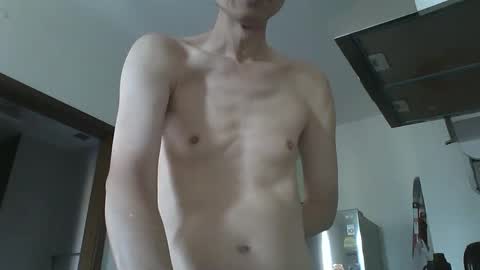 leeminhao online show from March 1, 2025, 2:04 am