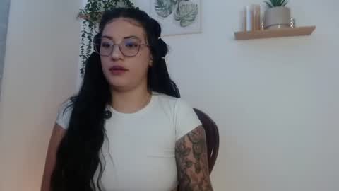 leena_rosee online show from July 16, 2026, 6:25 pm