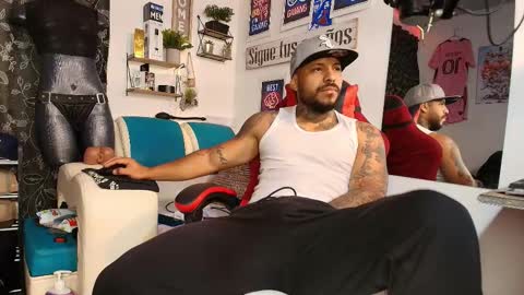 leenar_key online show from January 15, 2026, 9:47 am