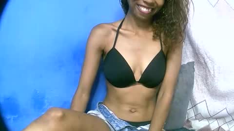 leeromi online show from February 9, 2026, 8:07 am