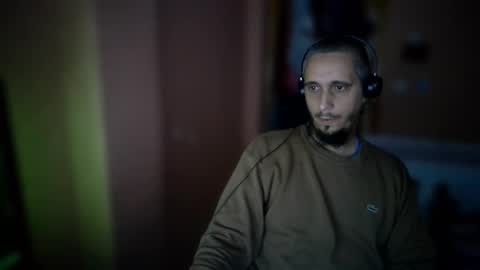 Snapshot of lefrenchiies chatting on November 18, 2025, 7:24 am lefrenchiies online show from November 18, 2025, 7:24 am