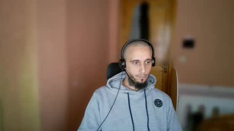 Snapshot of lefrenchiies chatting on November 21, 2025, 8:13 am lefrenchiies online show from November 21, 2025, 8:13 am