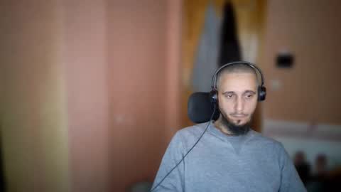 Snapshot of lefrenchiies chatting on November 26, 2025, 8:59 am lefrenchiies online show from November 26, 2025, 8:59 am