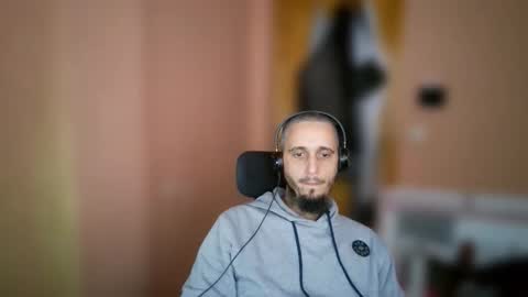 Snapshot of lefrenchiies chatting on January 12, 2026, 2:00 pm lefrenchiies online show from January 12, 2026, 2:00 pm