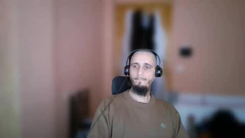 Snapshot of lefrenchiies chatting on February 16, 2026, 9:27 am lefrenchiies online show from February 16, 2026, 9:27 am