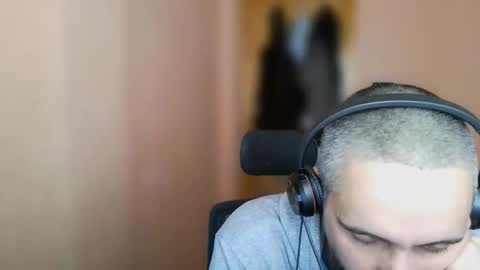 Snapshot of lefrenchiies chatting on February 23, 2026, 11:29 am lefrenchiies online show from February 23, 2026, 11:29 am