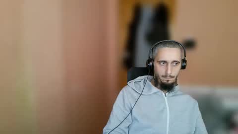 Snapshot of lefrenchiies chatting on February 27, 2026, 11:54 am lefrenchiies online show from February 27, 2026, 11:54 am