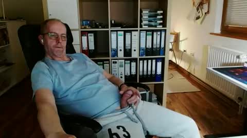 Dave online show from April 5, 2026, 10:07 pm