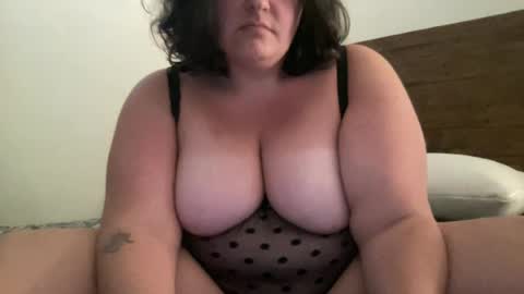 Snapshot of legallybrun91 chatting on June 18, 2026, 12:11 am legallybrun91 online show from June 18, 2026, 12:11 am