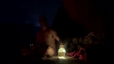 legsbyale online show from November 1, 2025, 11:18 pm