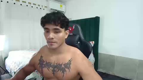  Lei  online show from September 19, 2025, 9:48 pm