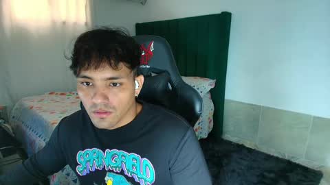  Lei  online show from April 27, 2026, 9:24 pm