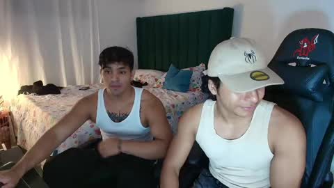  Lei  online show from May 17, 2026, 3:37 am