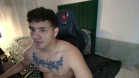  Lei  online show from June 15, 2026, 10:12 pm