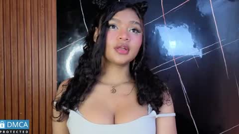 Snapshot of leidy_morales_ chatting on May 20, 2026, 11:05 am Leidy online show from May 20, 2026, 11:05 am