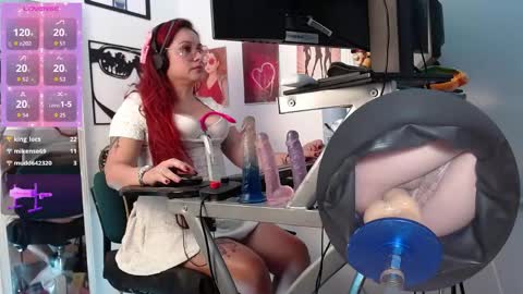 Snapshot of leidycrstnch21 chatting on March 9, 2026, 2:04 am LeidyDi223 online show from March 9, 2026, 2:04 am