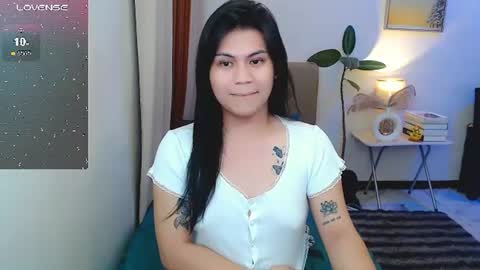 Snapshot of leighcortesi chatting on July 16, 2026, 5:08 pm Cailey online show from July 16, 2026, 5:08 pm