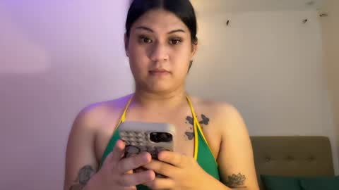 Snapshot of leighcortesi chatting on August 1, 2026, 3:17 am Cailey online show from August 1, 2026, 3:17 am