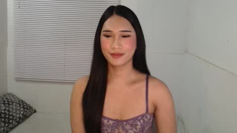 leighs_celine online show from February 2, 2026, 5:00 pm