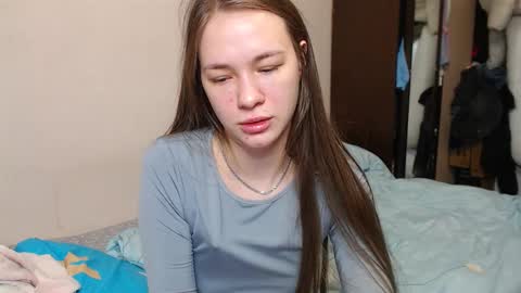 Snapshot of leila_bambi chatting on February 17, 2025, 3:58 am leila_bambi online show from February 17, 2025, 3:58 am