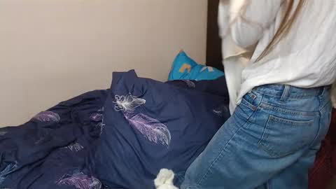 Snapshot of leila_bambi chatting on February 22, 2025, 9:12 am leila_bambi online show from February 22, 2025, 9:12 am