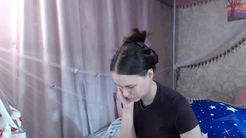 leila_bambi online show from March 25, 2026, 4:57 pm