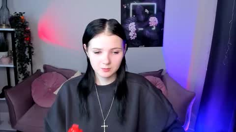 Snapshot of leila_xxbaby chatting on November 25, 2025, 1:44 pm Leila online show from November 25, 2025, 1:44 pm