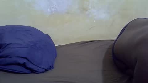 leilah_cute19 online show from May 5, 2026, 7:49 am