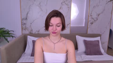 LeilaLawson online show from January 11, 2025, 8:00 am