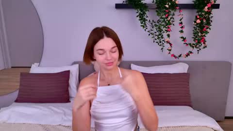 LeilaLawson online show from February 11, 2025, 8:05 am