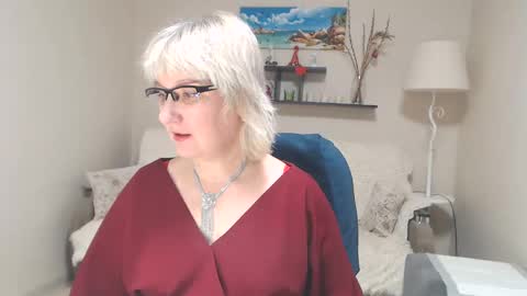 Leila Kinky online show from February 17, 2025, 10:51 am