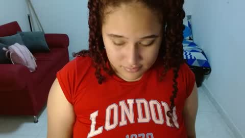 leilaprettysex online show from April 21, 2026, 12:33 pm