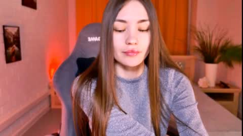 Snapshot of leilarai chatting on April 7, 2026, 1:33 pm Leila Rai online show from April 7, 2026, 1:33 pm