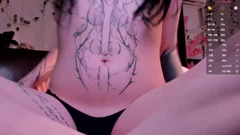 Lein online show from September 19, 2025, 2:13 am