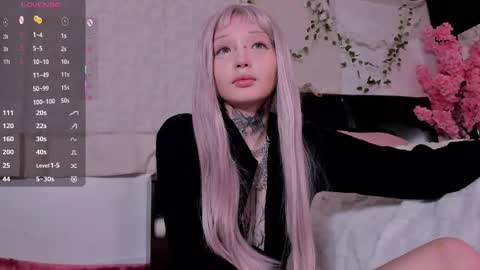 Lein online show from October 13, 2025, 12:21 am